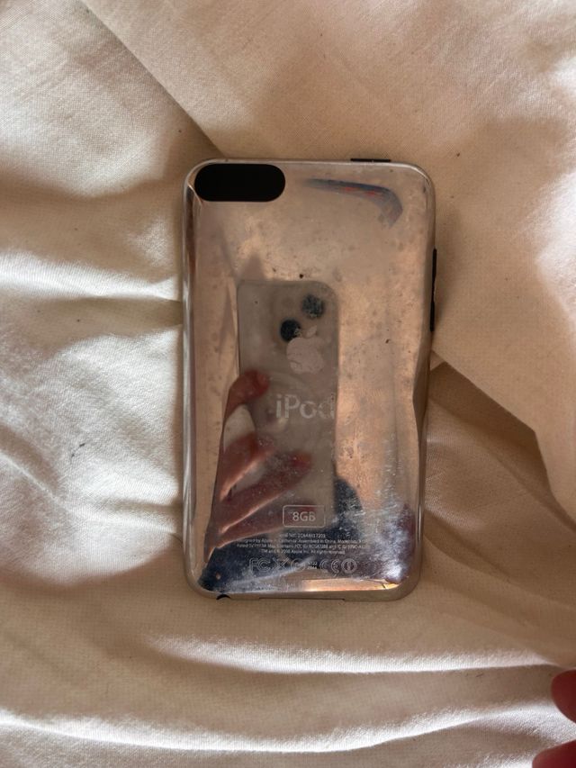 iPod 2ª Gen 2008 Plata