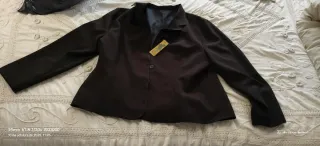 Chaqueta casual mujer con etiqueta marca no tiene