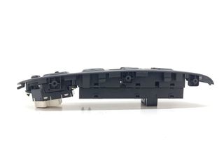 MANDO ELEVALUNAS DELANTERO IZQUIERDO HYUNDAI IX35