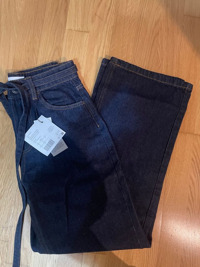 Vaqueros Even&Odd anchos tiro alto