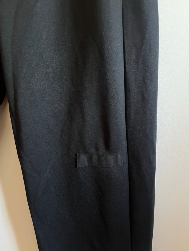 Pantalón Adidas Negro estilo fútbol