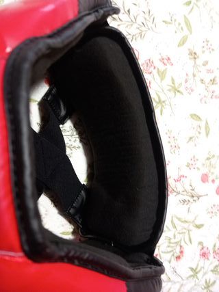 Casco de boxeo para niños rojo