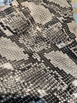 Stivali eco pelle pitonati n.38