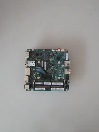 Placa Intel NUC 11 Core i5 Vpro 11ª Gen