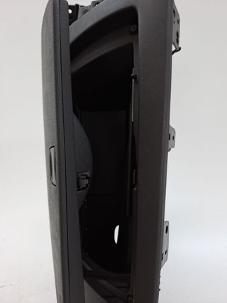GUANTERA BMW SERIE 1 BERLINA (E81/E87) (2)