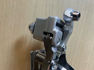 Desviador delantero SHIMANO Sora