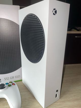 Xbox Series S bianca