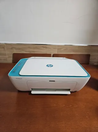 Impresora HP Azul y Blanca