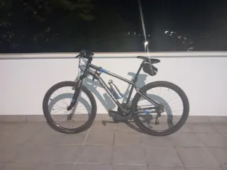 Bicicleta Rockrider ST 100 2021