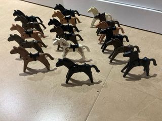 Playmobil Lote Caballos Clásicos
17 uds
