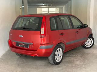 Ford Fusion etiqueta C