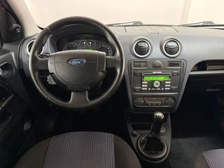 Ford Fusion etiqueta C