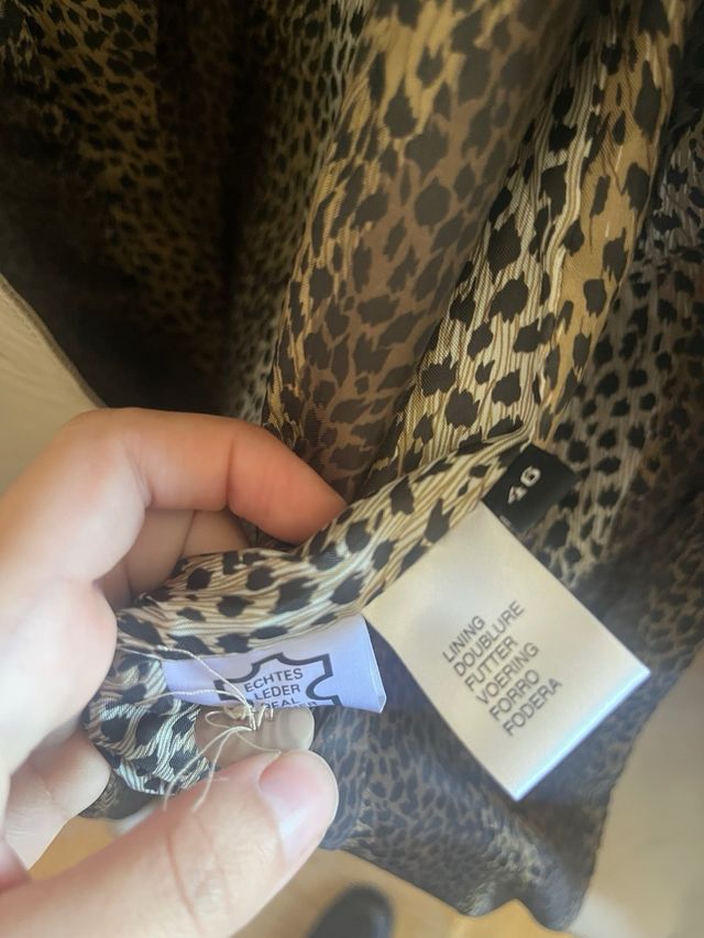 Chaqueta de piel tipo americana beige