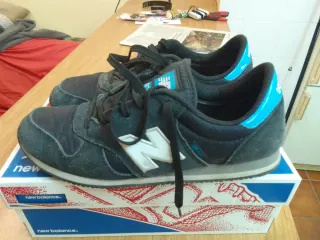 New Balance RC 400 Negro/Azul