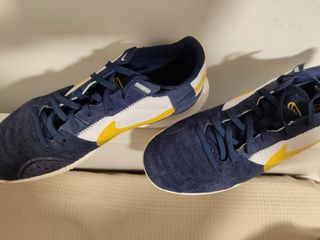Zapatillas Nike Talla 41 Azul y Amarillo