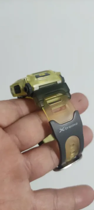 Casio G-Shock Amarillo Transparente