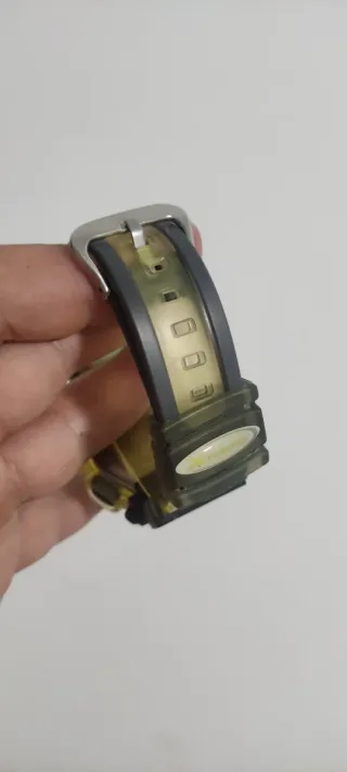 Casio G-Shock Amarillo Transparente