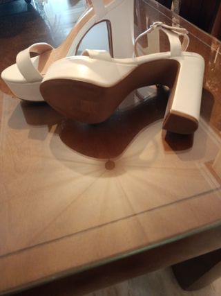 Sandalias Maripaz Talla 38 Blancas