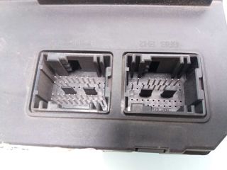CAJA RELES / FUSIBLES CITROEN C2