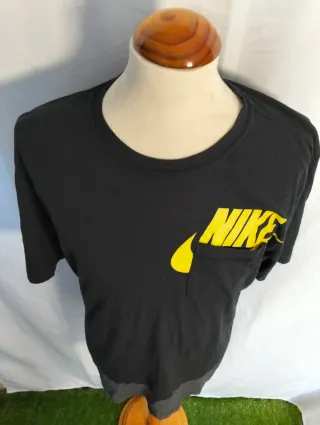 Camiseta Nike Negra Talla L