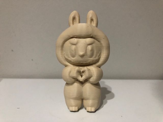 Labubu Corazón Figura