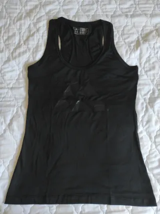 Camiseta sin mangas negra