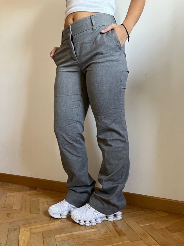 Pantalón de vestir Zara gris