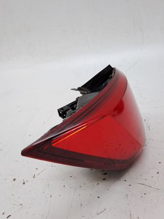 PILOTO TRASERO IZQUIERDO SEAT LEON (1P1)