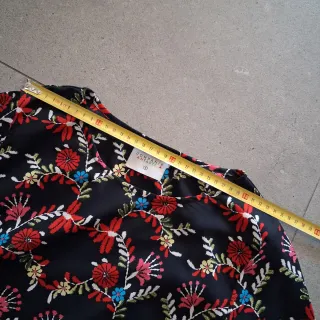 Vestido mujer Compañía Fantástica estampado floral