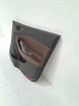 GUARNECIDO PUERTA DELANTERA DERECHA HYUNDAI I20