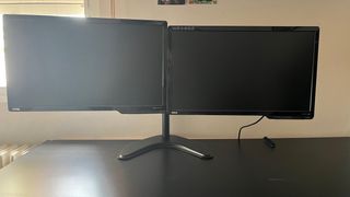 2 Monitores BenQ con Soporte
