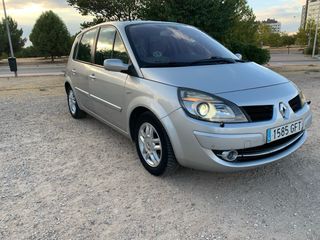 Renault Grand Scenic 2009