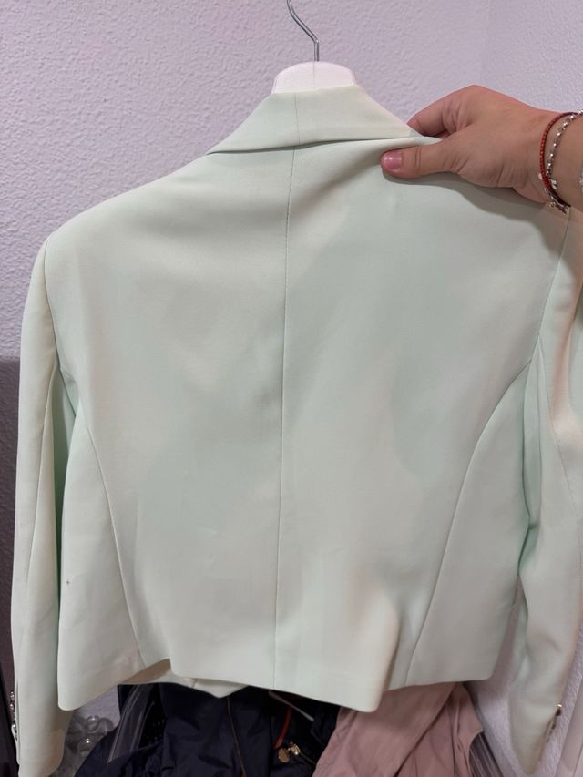 Americana corta Mango verde Talla L