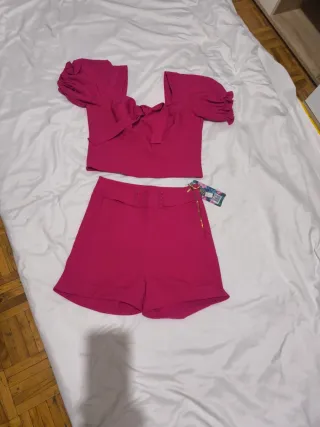 Conjunto Top y Shorts Rosa