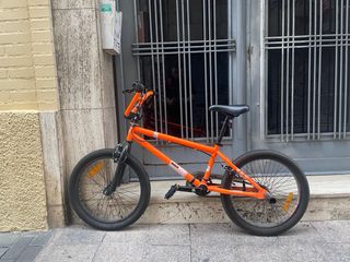 Bicicleta BMX Naranja