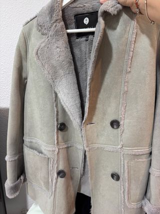 Chaqueta ante y pelo gris