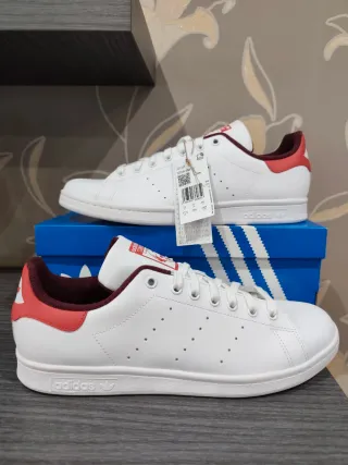 Zapatillas Adidas Stan Smith Blancas y Rojas