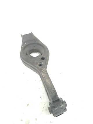 BRAZO SUSPENSION INFERIOR TRASERO DERECHO KIA CEED (2)