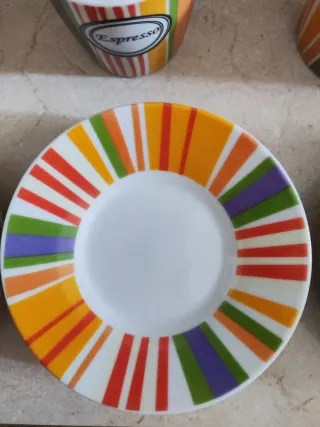 Juego 9 Tazas café espresso y 9 platos