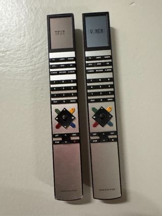 Televisor Bang & Olufsen Negro/Plateado