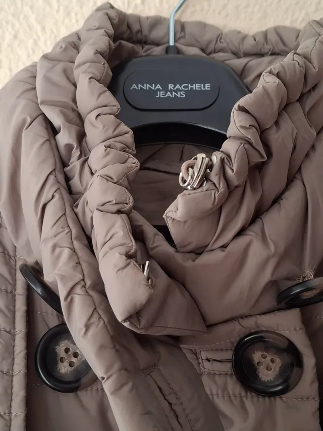 Anorak Purificación García Beige