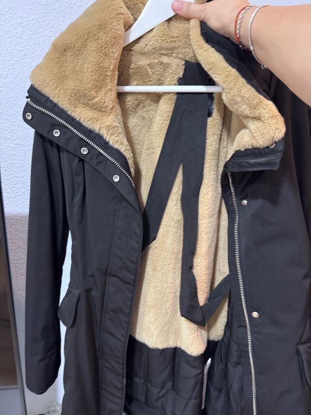 Chaqueta Zara pelo negra y marrón