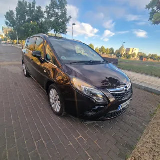 Opel Zafira 2014