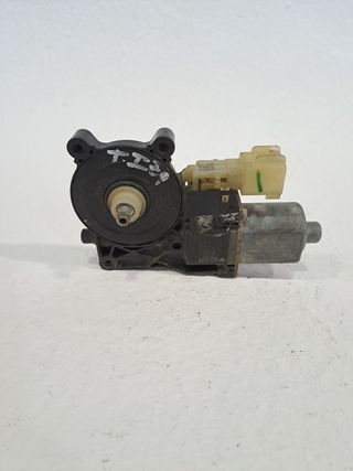 MOTOR ELEVALUNAS TRASERO IZQUIERDO FORD KUGA (2)