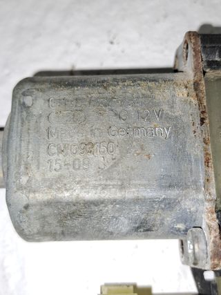 MOTOR ELEVALUNAS TRASERO IZQUIERDO FORD KUGA (2)