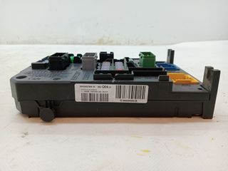 CAJA RELES / FUSIBLES CITROEN C4 PICASSO