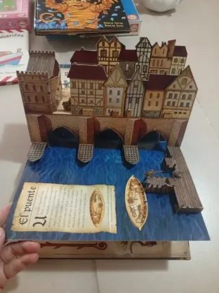 Lote Puzzles, Libros y Peluches Disney