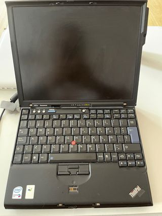Portátil Lenovo ThinkPad Industrial