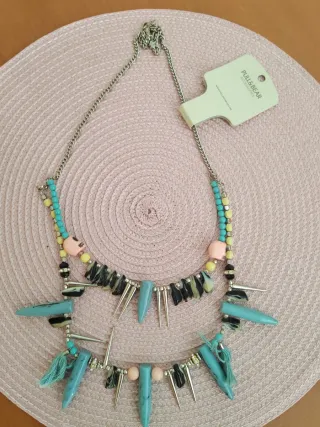 Collar Pull&Bear cadenas turquesa y rosa