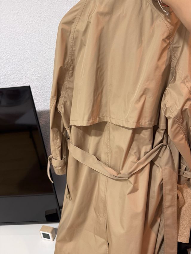 Gabardina impermeable , talla grande